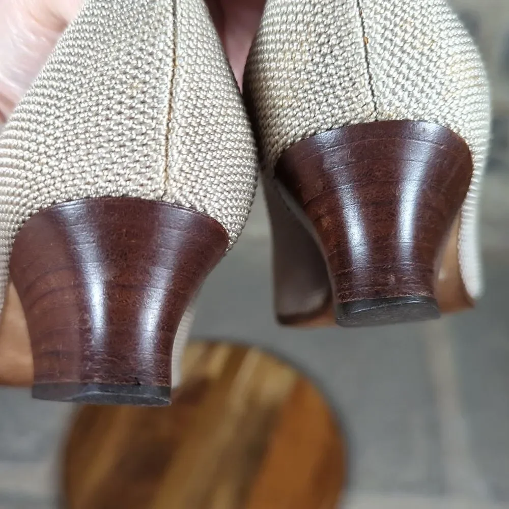 VTG‎ Via Spiga Womens 6B Beige Woven Fabric Block Heel Pumps Made in Italy 52